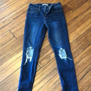 Levi’s 721 high rise skinny jeans